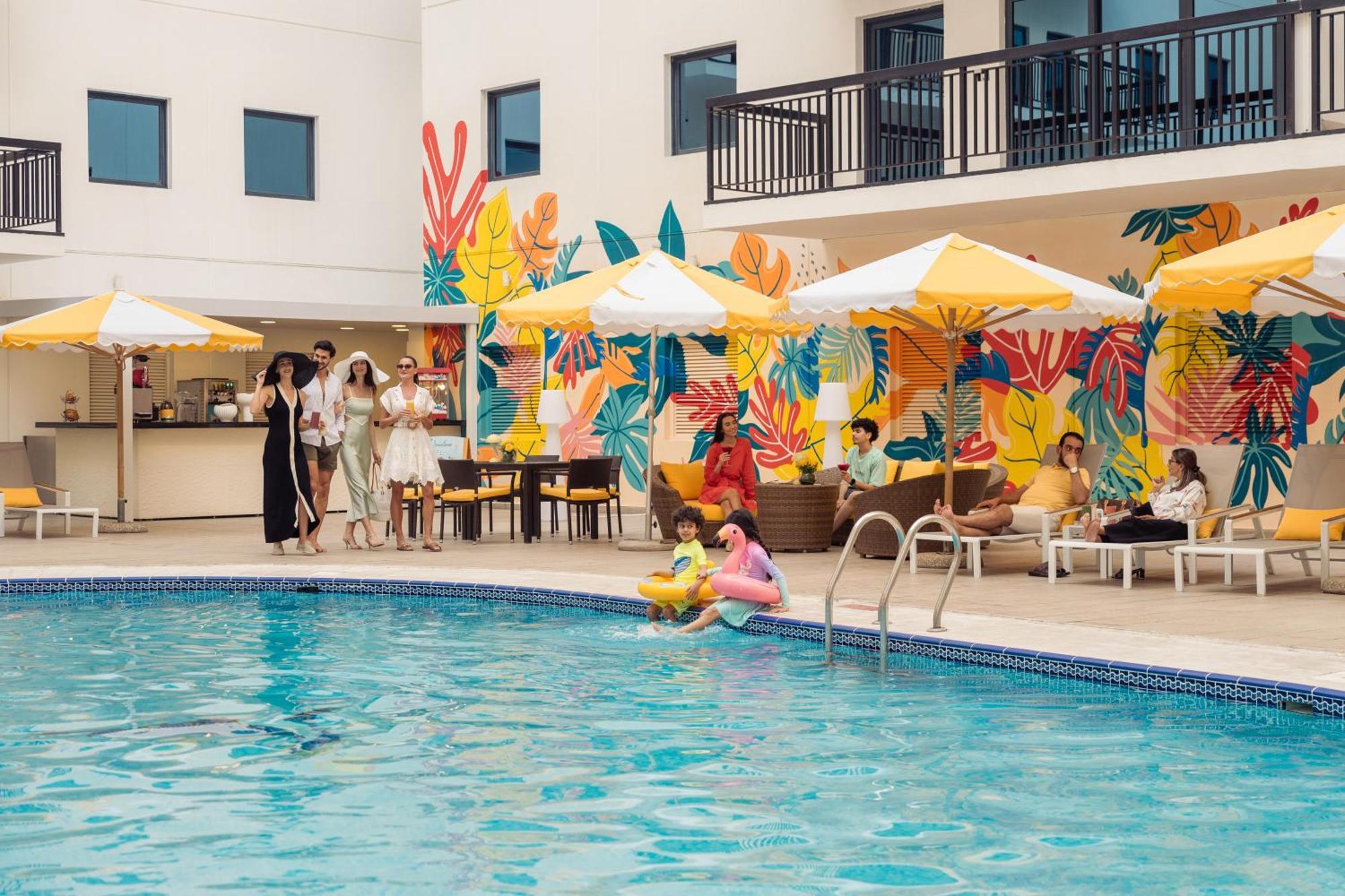 Golden Sands Suites Dubai Exterior photo